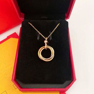 Moda luksusowa designerka biżuteria Trzy-pierścienia marka bransoletki dla damskiej marki naszyjnik i bransoletki walentynkowe prezent urodzinowy