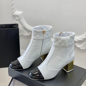 Stövlar pekade tå chunky block klackar get patent läder lyxiga designers mode bröllop kvällskor fabrikskoskor storlek 35-40