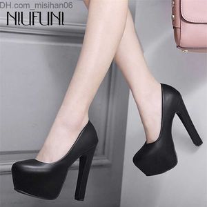 Платье обуви Niufuni Ladies High Heels Platform Platform Puls PU Черные белые женские туфли густое рабочее платье Z230703