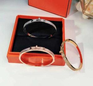 Hot Lock Gold Bracelets Women Bangles Punk para o melhor presente luxuoso jóias de qualidade superior pulseira de couro entrega gratuita moda NB3I