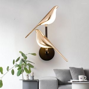 Wall Lamp Nordic LED Golden Bird Parlor Bar Bedside Hanging Light Novelty Rotatable Bedroom Indoor Sconce