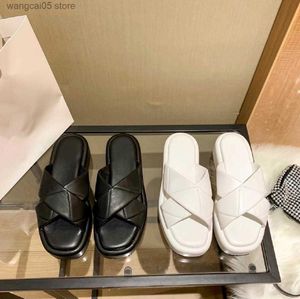 Sandbeach Shoes Slipper women's Simple Thick-Soled Slippers Designer PU Leather Sandal Summer Black White Luxury Leisure Flip Flops T230703