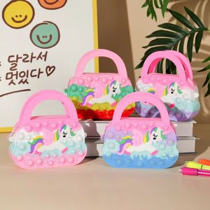 New Pop Fidget Toys Silicone Push Bubble Unicorn Borsa a tracolla Pop Spremere Giocattoli per bambini Regali Reliver sensoriale Autismo Borsa per bambini 2180