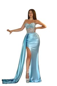 Light Sky Blue Arabic Aso Ebi Prom Dresses Sweetheart Lace Appliqued Crystal Beaded Mermaid Evening Gowns Peplum Corset Ruched Side Split Formal Party Wear
