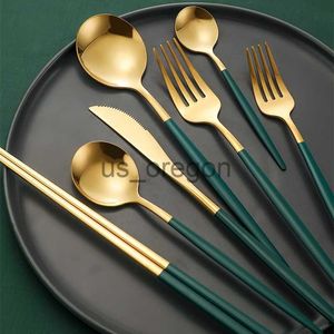 Porslinsset Grönt guld Nordisk stil Bestick Porslinsset Spegel Servis i rostfritt stål Gaffelkniv Kök Kaffesked Bestickset x0703