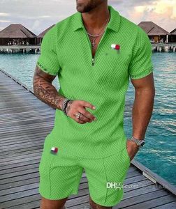 Designer Mens Designer TrackSury luksusowy zestaw dwuczęściowy 2023 Summer drukowane bawełniane mieszanka krótkiego rękawu koszulka polo i szorty sportowe garnitur sportowy