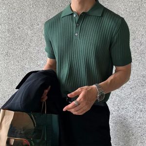 Polos masculinos luxo malha polo camisa homens roupas casuais listrado botão para baixo cor sólida manga curta camiseta para blusa respirável 230703