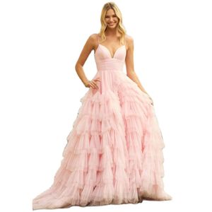 Pink Spaghetti Strap Multilayer Prom Dresses Ruffles Tiere A Line Evening Party Gown V Neck Layered kjol Lång hemkomstklänning 326