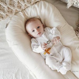 Skrubber babynest bärbara baby säng nyfödda baby bo crib rese tissu coton baby nestje baby lounge basinet stötfångare