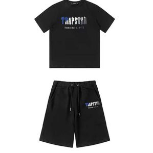 Trapstar Top Neues Herren-T-Shirt, kurzärmeliges Outfit, Chenille-Trainingsanzug, schwarze Baumwolle, London, Streetwear, S-XL, Sommeranzug, atmungsaktiv und lässig