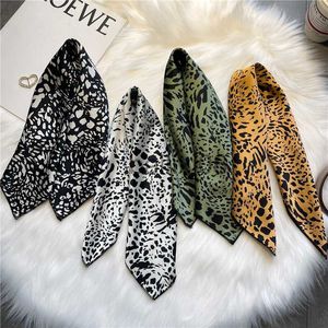 Scarves 2022 Silk Square Scarf For Women Small Neck Scarves Print Foulard Hair Band Lady Bandana Scarfs Female Hand Kerchief J230703