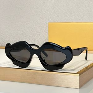 Okulary przeciwsłoneczne czarnego kwiatu ciemnoszare obiektyw Cat Oko Kształt Kobiety Summer Sunnies Gafas de sol sonnenbrille Uv400 okulary z pudełkiem