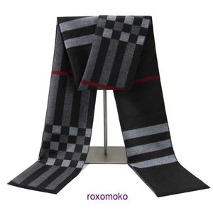 Sciarpe da donna Fashion Bur Home per l'inverno e l'autunno versione coreana sciarpa scozzese da uomo calda coppia con collo spazzolato jacquard da donna