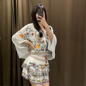 Blusas femininas conjuntos de 2 peças blusas cortadas para mulheres tops boho verão estampado decote em v manga folha de lótus solto plissado elástico conjunto de saia em camadas cintura alta