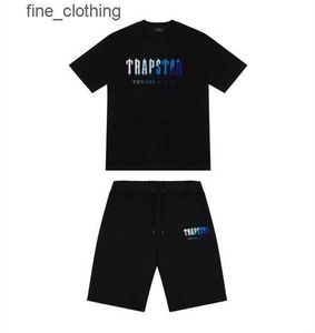 トップ Trapstar 新しいメンズ Tシャツ半袖プリント衣装シェニール トラックスーツ ブラック コットン ロンドン ストリートウェア S-2XL