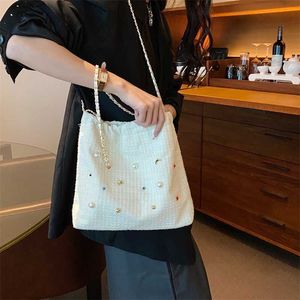 New Evening Bags Small Design Bucket Bag Summer Chain Cute Diamond Embedding Shoulder Versatile Women's Crossbody 230704