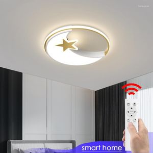 Plafoniere LED moderne per camera da letto Studio Soggiorno Decorazione rotonda per interni Illuminazione con lampada telecomandata