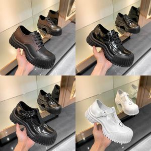 Ruby Flat Mary Jane Schuhe Designer Sandale Damen Plateau Leder Loafer Vintage Sneaker Gummi Slides mit Box