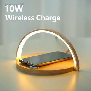 Lights 10W Qi Fast Wireless Charger Table Night Light For iPhone 12 11 XR Mobile Charging Holder LED Desk Lamp Phone Stand HKD230704