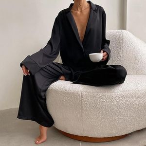Pijamas femininos superdimensionados de seda de cetim corte baixo sexy pijamas para mulheres mangas compridas mangas largas calças largas ternos legais