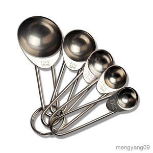 Ferramentas de medição 4/5 pçs Acessórios de cozimento Ferramentas de medição multiuso Café Chá Prata/Colorido Com Balança Utensílio de Cozinha Conjunto de Colher de Medição R230704