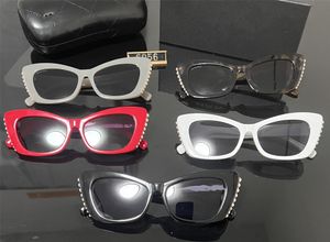 Occhiali da sole dei migliori stilisti occhiali di lusso occhiali protettivi purezza Cat Eye design Protezione UV Occhiali da sole design alfabeto guida da viaggio spiaggia con scatola