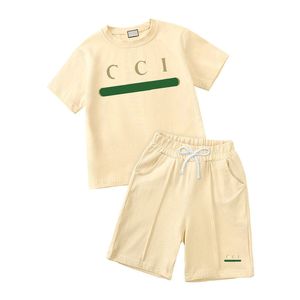 Stok tasarımcılarında giysiler yürümeye başlayan çocuk erkek ve kızlar giyim setleri yaz bebek kısa kollu tişört şort 2 adet çocuklar için kostüm giysi eşofman