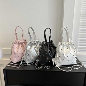 Bolsas de noite Sweet Shoulder Bag para mulheres Novo estilo Diamond Stick Versátil Ins Trend Multiuso Handheld Crossbody 230704