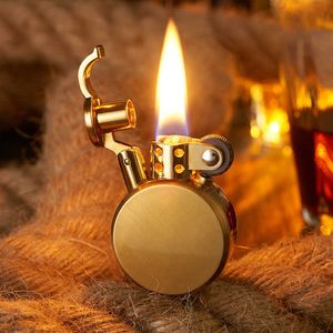 Retro Round Kerosene Lighter Creative Metal Flame Lighter Gold Silver Oil Cigarette Lighter Wholesale Custom 0ZZZNo Gas