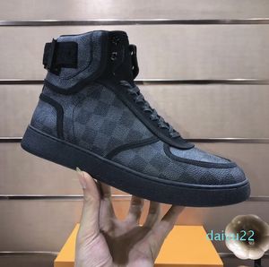 2023 novo Designer Tênis Casual L Shoes Preto e Branco Homens Senhoras Sola Grossa Moda Sapatos V Baixo Preto Branco Marrom Couro Borracha Caminhada Ao Ar Livre Euro 35-45