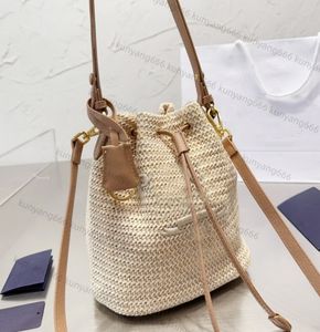 Woman bucket Straw Bags Nylon shoulder bags Hobos Handbags Chain Purses Designer Crossbody Baguettes Lady Small Totes