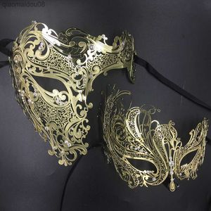 His Her Couple Glitter Rhinestones Metal Filigree Masquerade Mask Venetian Costume Prom Party Ball Christmas Half Skull Mask L230704
