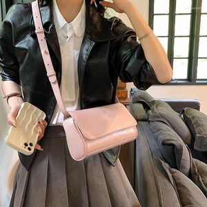 Akşam çantaları pu deri omuz çantası kız moda 2023 kadınlar için çapraz gövde Koreli basit çanta çantası düz renk küçük kare