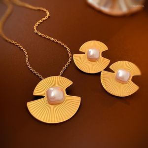 Pendant Necklaces DREJEW Classic Gold Color Titanium Steel Necklace For Woman Vintage Fan Stud Earrins Ring African Jewelry