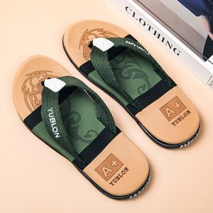 Slippers Summer 2023 Men's Flipflops Wear Fashionable Eva Material Antiskid Outsole Wearresistant Clip on Sandals for Men 230703