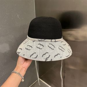 Homens Designers Bucket Chapéus Moda S Marcas Completas Cinza Letras Chapéu de Palha para Mens Mulheres Verão Na Moda Casual Férias Sunhats