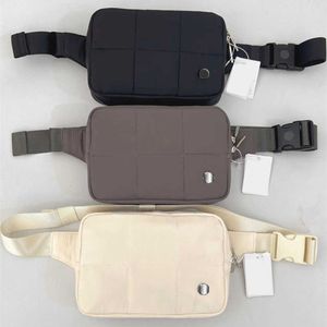 Ll quited Grid Belt Bag Yoga Bags Sports axelrem multifunktion mobiltelefon plånbok 3 colorsto7g