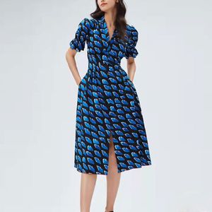 2023Designer Elbise Kadın Tasarımcı Kıyafetleri Tavuskuşu Mavisi V Yaka Bel Bandı Kabarcık Kılıf Mavi Baskı Elbise