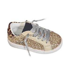 Tênis atlético ao ar livre em tom de lantejoulas dourado Old School Couro feminino May Glitter Couro Star Tênis baixo cano baixo Crianças Sapatos de leopardo J230704