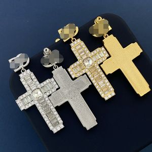 Design de letras cruzadas com incrustação de diamantes Brincos banhados a ouro 18K, mulheres, meninas, dia dos namorados, dia das mães, casamento, aniversário, designer, joias, presentes, HDER4 --- 002