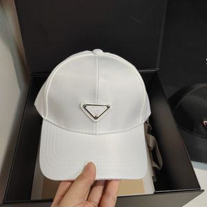 Ball Caps Baseball Cap Designer Luxe Populate Canvas Leisure Fashion Sun for Sport Sport Women Men Men Brapback Fitted Hats