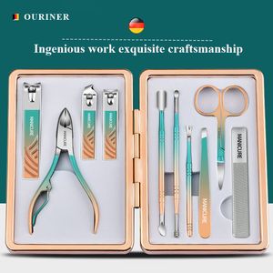 Nagelmanikyrset 10 i 1 Professionellt praktiskt kit med fodral av aluminiumlegering Rostfritt stål Clippers Personal Care Tool 230704