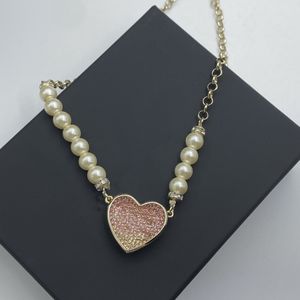 Collana di moda per collane a catena lunga stile animale vegetale regalo donna Fornitura di gioielli con diamanti in ottone