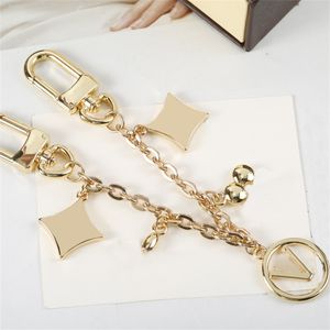 مصمم مفاتيح للجنسين الفاخرة مصممة مفاتيح ذهبية مفتاح الأزياء حقيبة سيارة قلادة 2 style keyring keyyring keychains