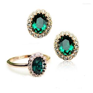 Серьги ожерелья устанавливают модные кольцо и серьги с серьгами еврейское золото зеленый хрустальный свадебный украшение оптом для женщин.