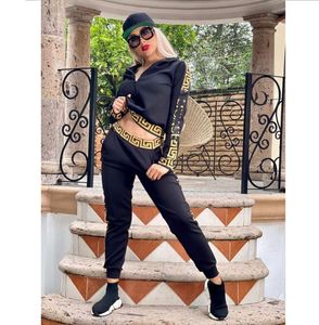 Новые женские спортивные костюмы роскошные бренд Casual Fashion Sports Sport 2 Piece Designer Designer -Claise J2592A