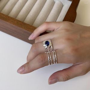 Cluster Anéis em Forma Irregular Martelado Banda Larga Jóias Punk Prata Esterlina 925 Safira Azul Zircão CZ Anel Para Meninas Mulheres Aniversário