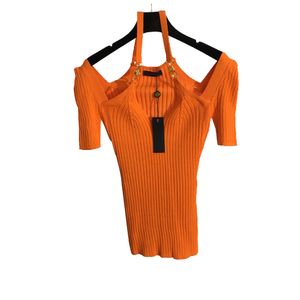 Camicetta alla moda in maglia a maglia per donna Designer Alta qualità Manica corta Maglieria casual Abbigliamento Estate Lettera Top Camicie Vacanza Musica Festivalb Film in cortile