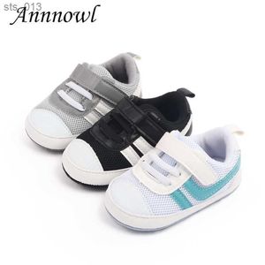 Fashion Brand Infant Boy Neonato Scarpe casual Scarpe da ginnastica per bambini Ragazze Tenis per 1 anno Apprendimento Scarpe da ginnastica da passeggio Accessori L230518