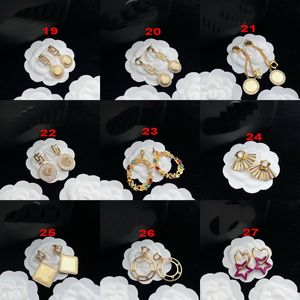 Women Hoop Earrings Designer Colorful Diamonds Gold V Letters Studs arring Banshee Hiphop Men Hoops Clamp Clamp Associory Gift Xver3 -03